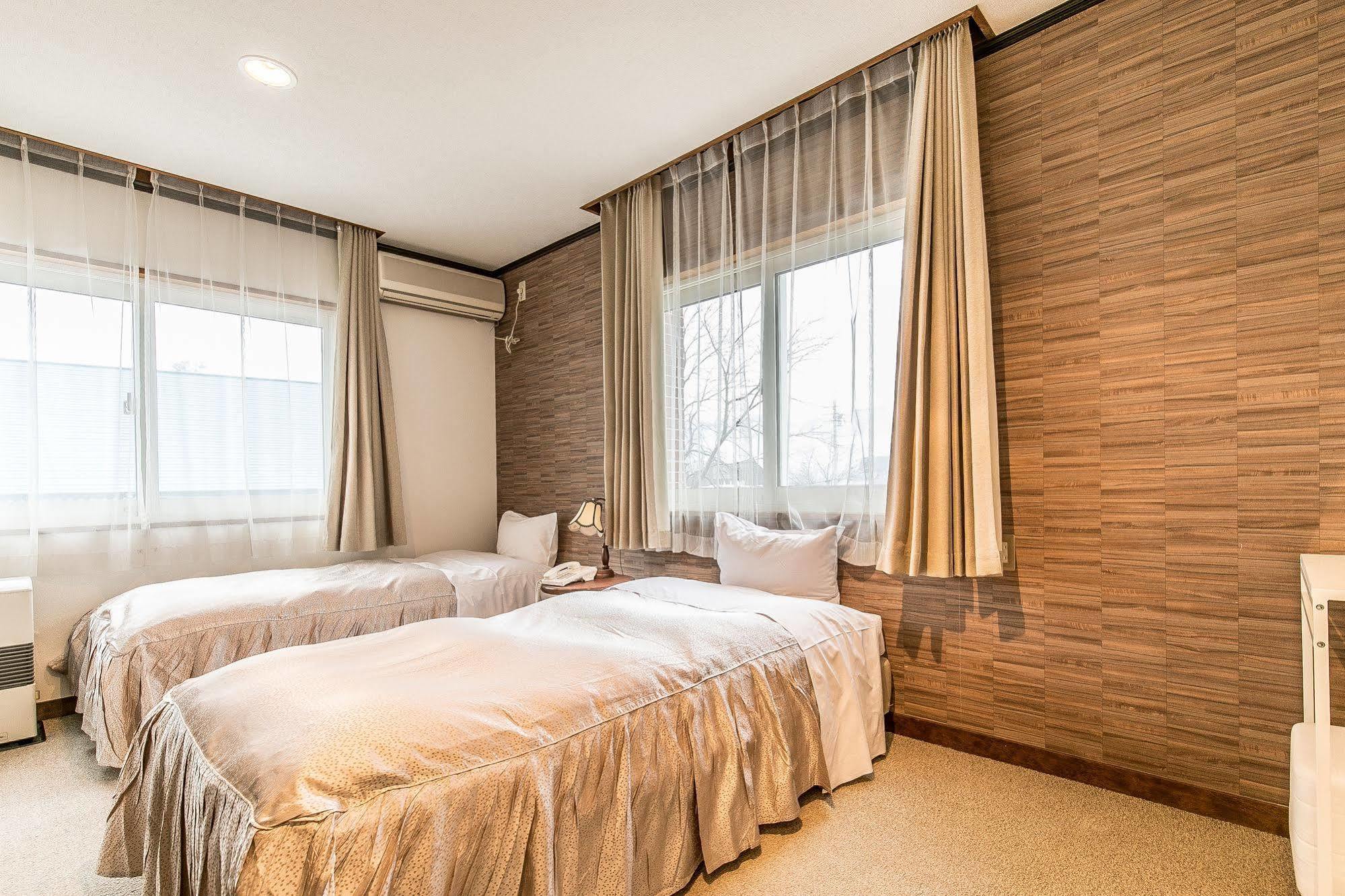 Petit Hotel Enchante Χακούμπα Εξωτερικό φωτογραφία
